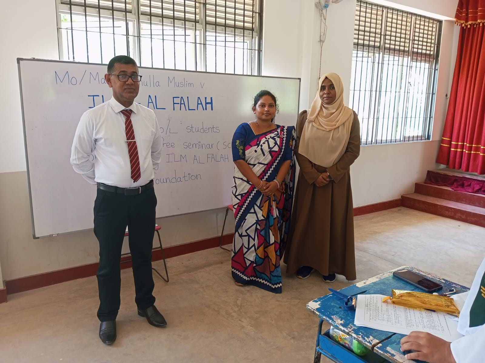 School representatives and seminar organisers